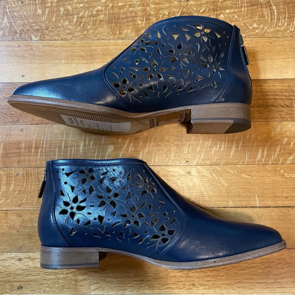 Italeau Perla Sabbia Bootie Navy Blue Leather